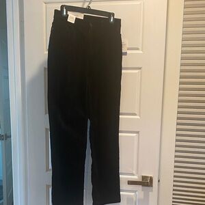 Black corduroy straight leg pants 

Croft& barrow    Size 4
